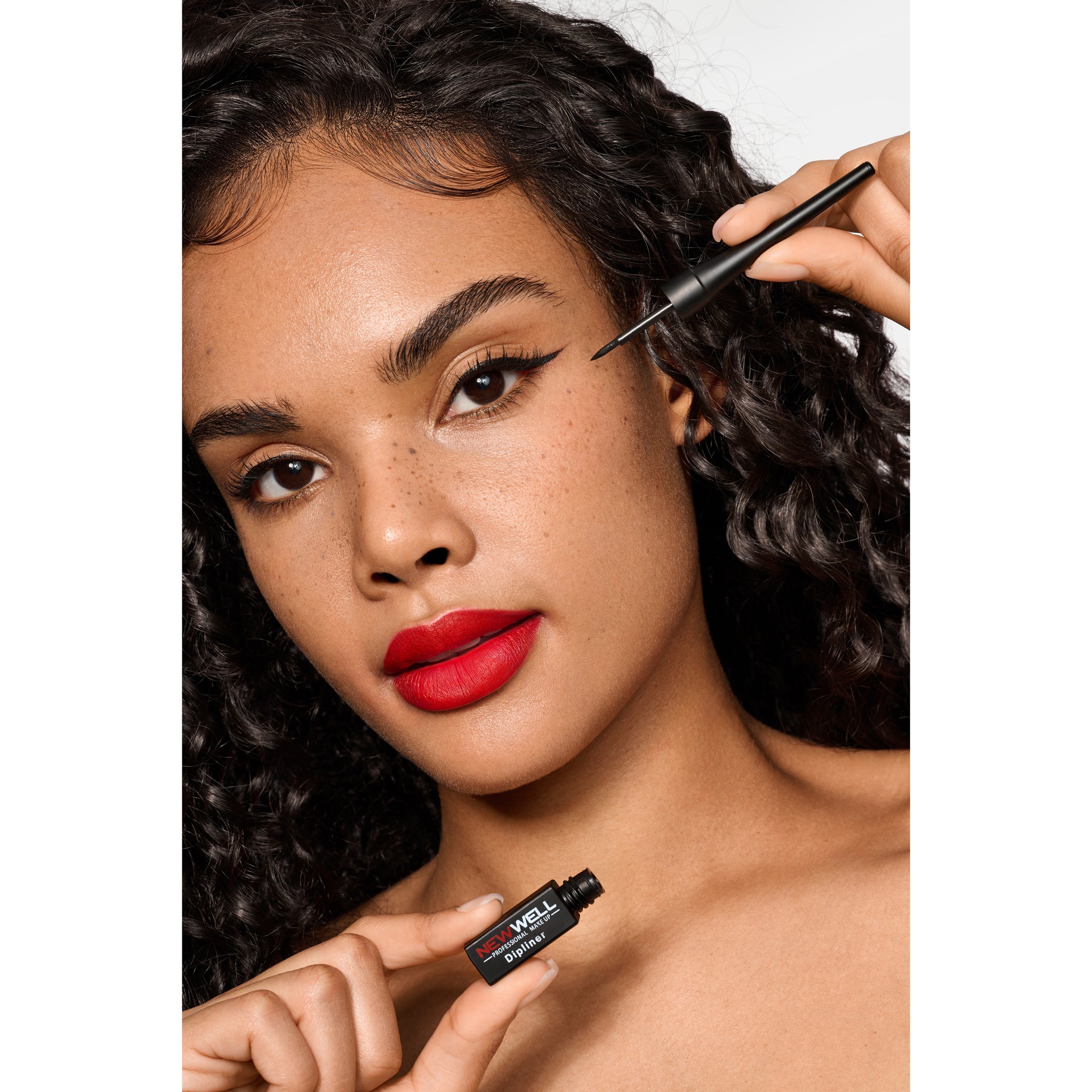 NEWWELL Dipliner Eyeliner imperméable