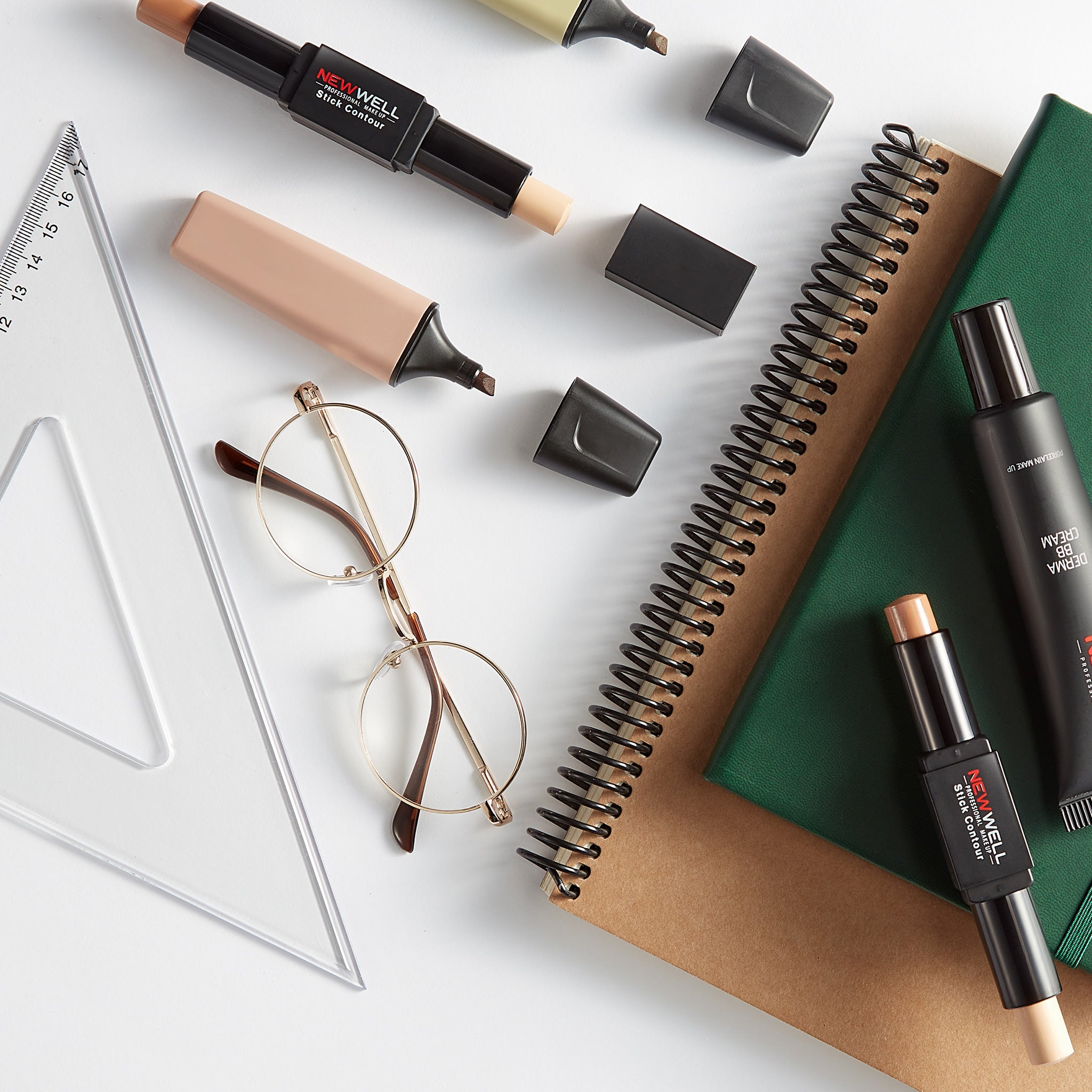NEW WELL Highlighter & Contour Stick, Water Resistant 01