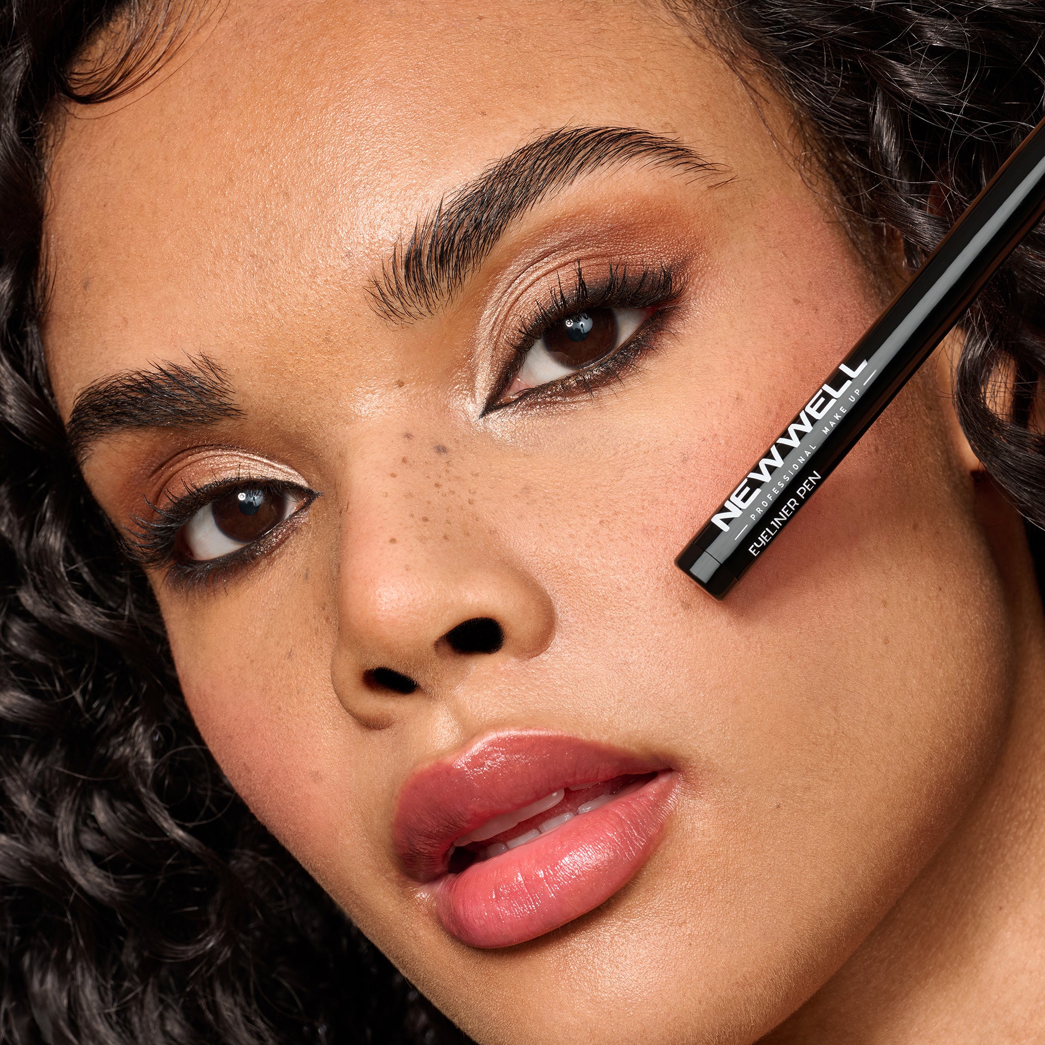 Eyeliner Pen
