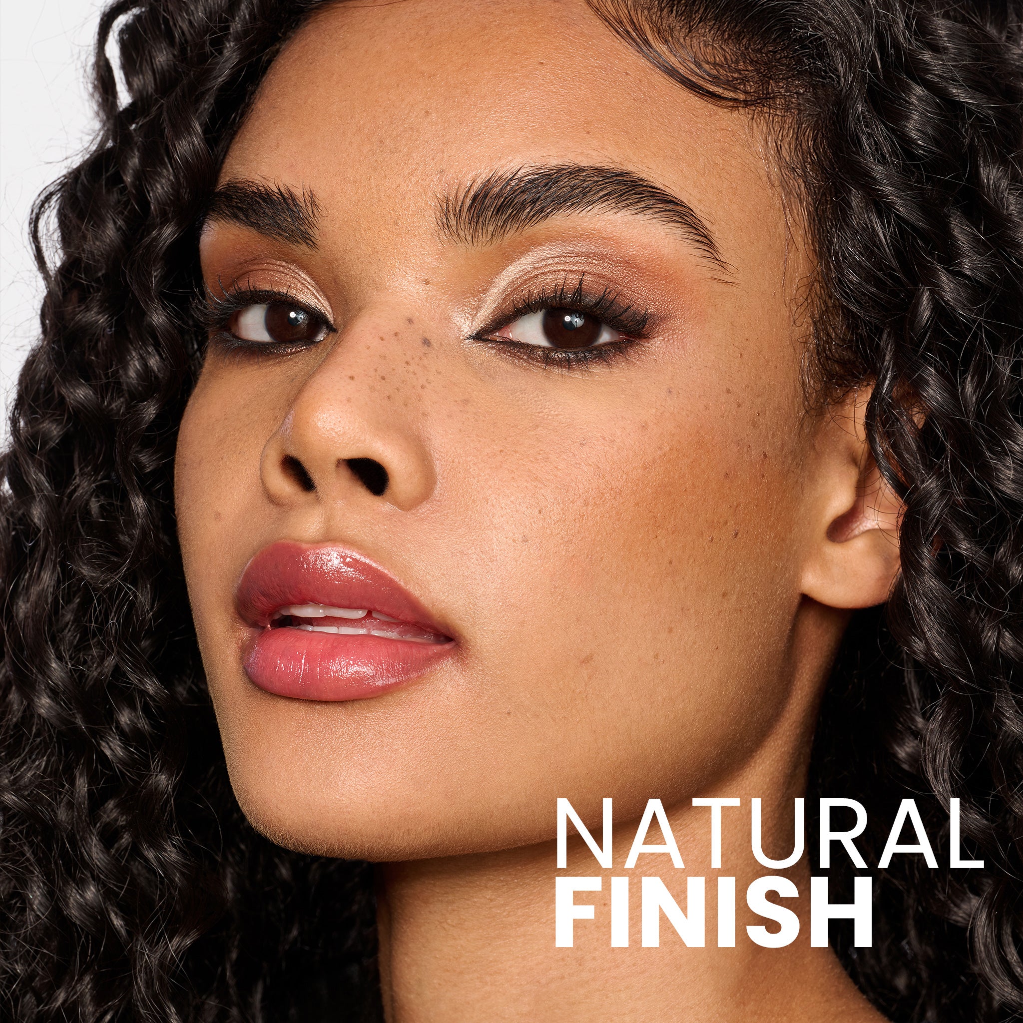 Natural Finish Foundation