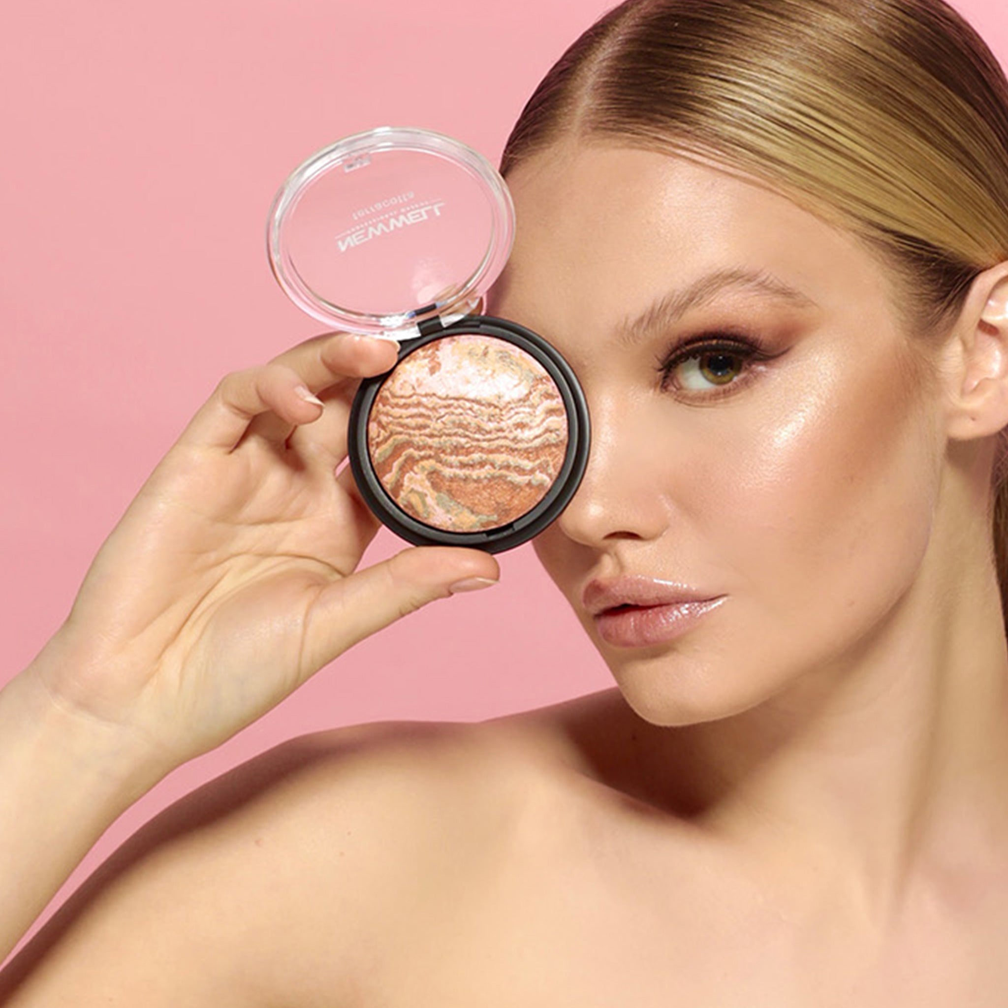 Terracotta Blush, Highlight & Bronzer - 3 in 1