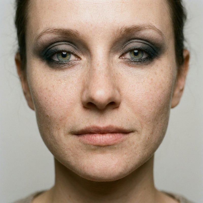 Nachher – Dark Smokey oder Navy Smokey — perfektes Ergebnis ab dem ersten Versuch.